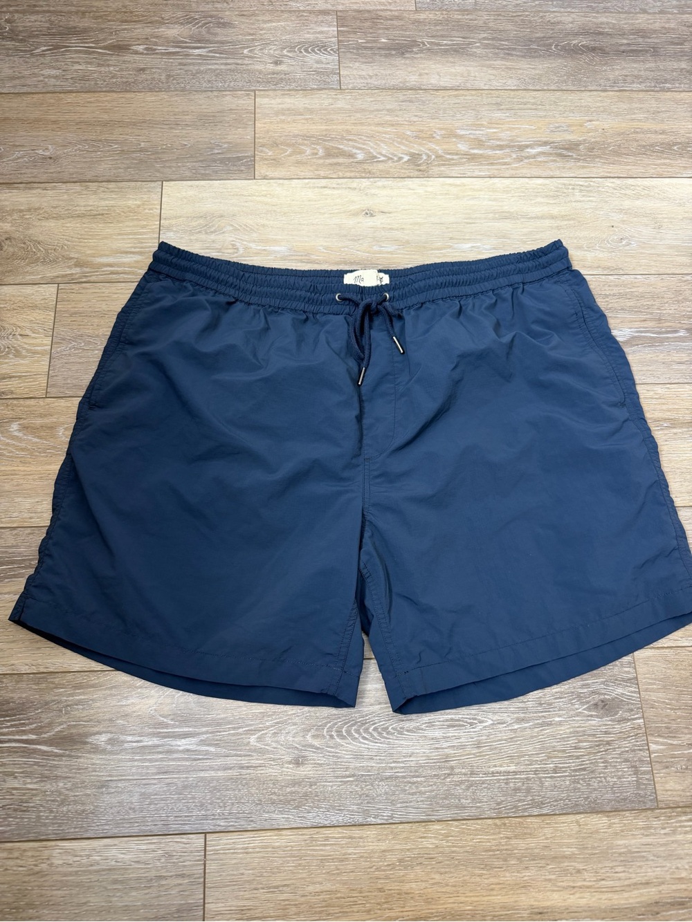 Madewell Men’s Navy Blue Swim Shorts with Drawstring